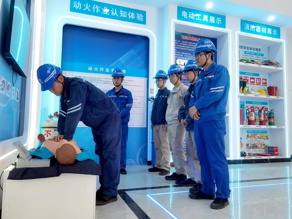 012张热.jpg